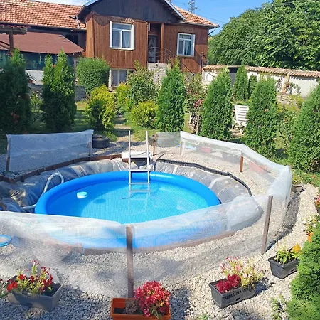 Villa Nina In Kramolin